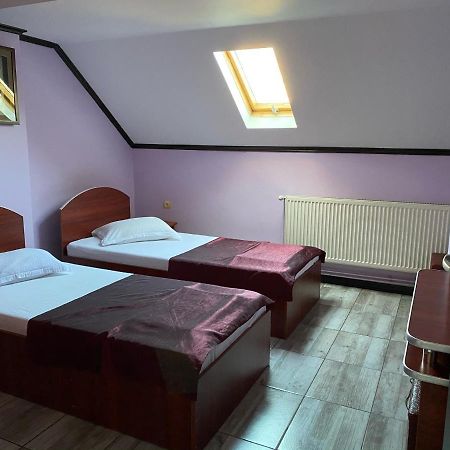 Pensiunea Passion Bukarest Exteriör bild